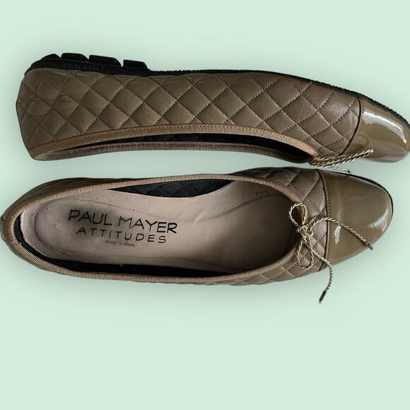 Paul Mayer Attitudes Taupe Quilted Leather Tan Cap Toe Ballet Flats Womens 10 - Picture 12 of 14